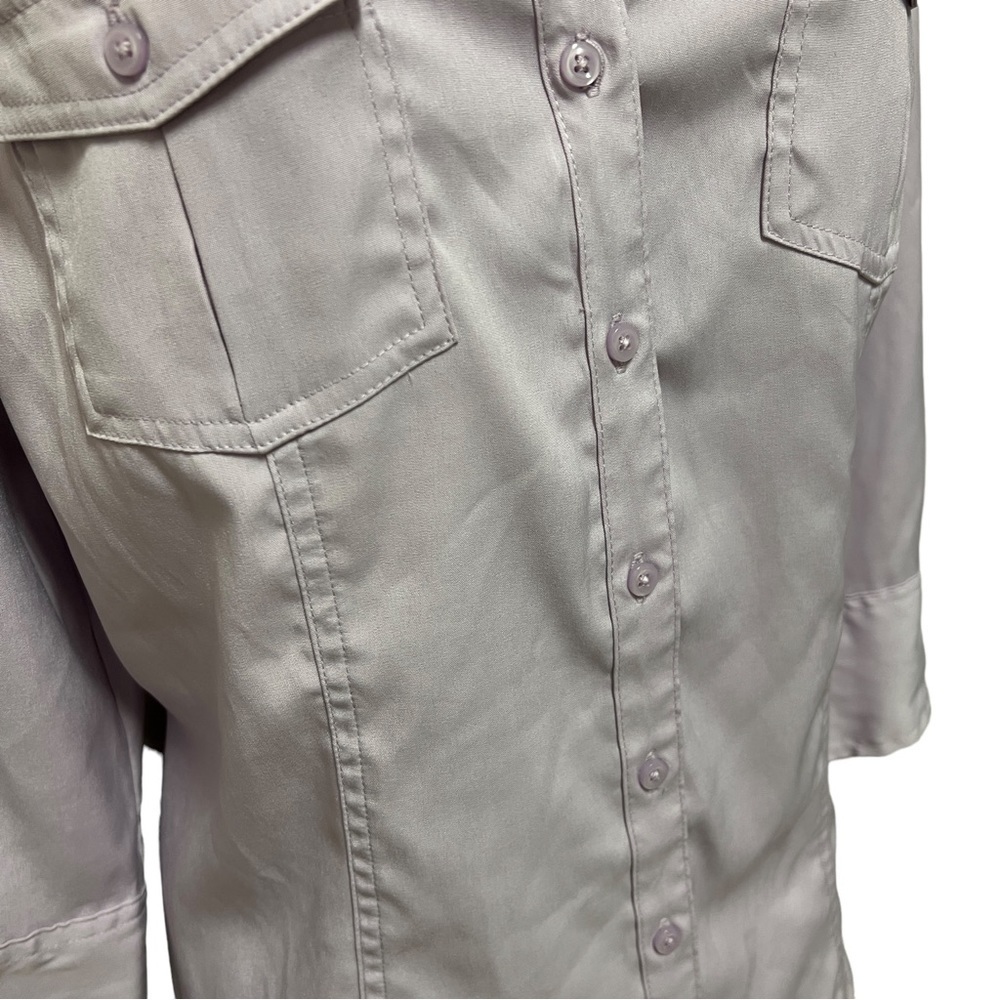 EST. 1946, Women's Lavendar Button Down Blouse, Size Large - Picture 3 of 10